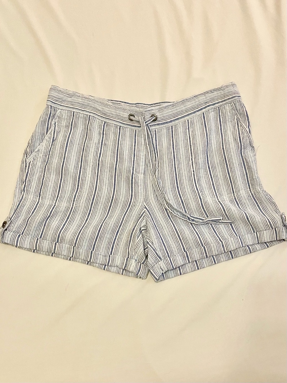 Per Se Blue & White Striped Drawstring Linen-Blend Shorts